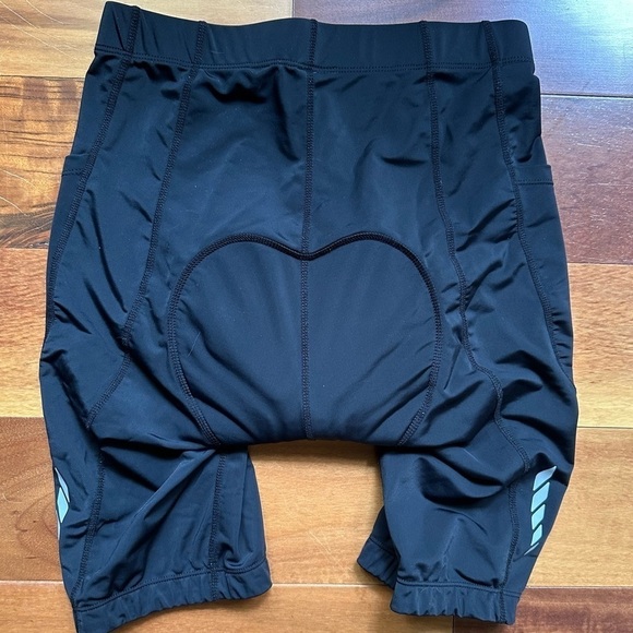 Baleaf Cycling Padded Shorts - Picture 3 of 8